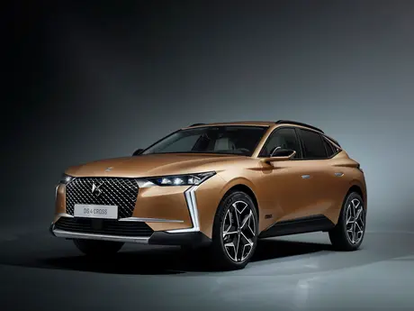 DS4 Cross