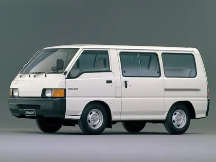 Mitsubishi Delica Van 3 поколение
