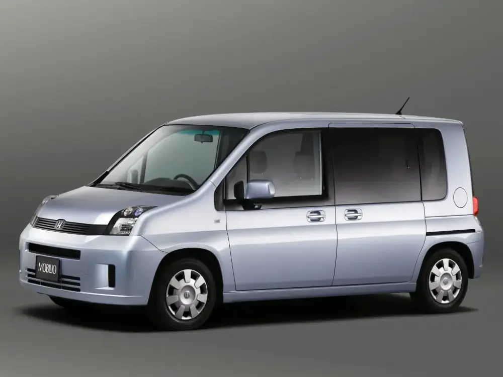 Honda Mobilio I РЕСТАЙЛИНГ