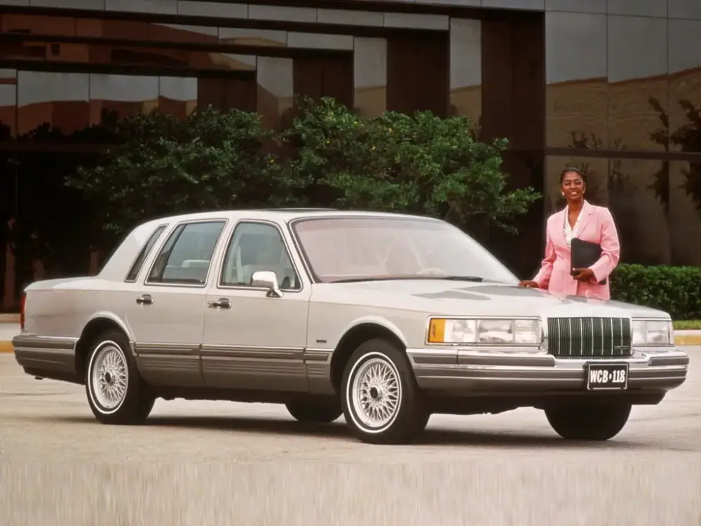 Lincoln Town Car FN36/FN116