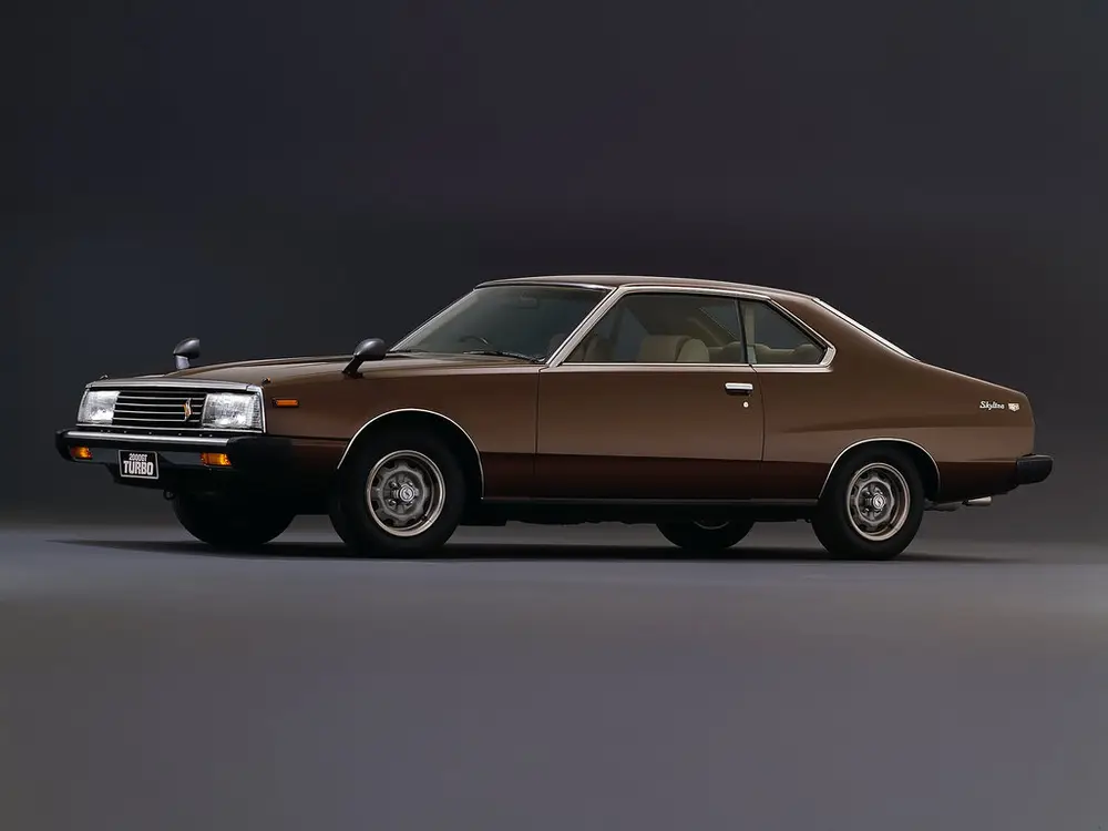 Nissan Skyline 5 ПОКОЛЕНИЕ (C210, «JAPAN») РЕСТАЙЛИНГ