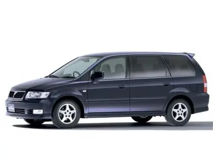 Mitsubishi Chariot Grandis I