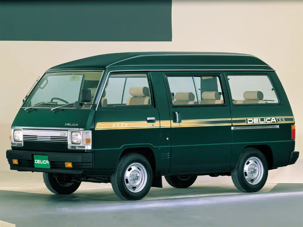 Mitsubishi Delica II РЕСТАЙЛИНГ