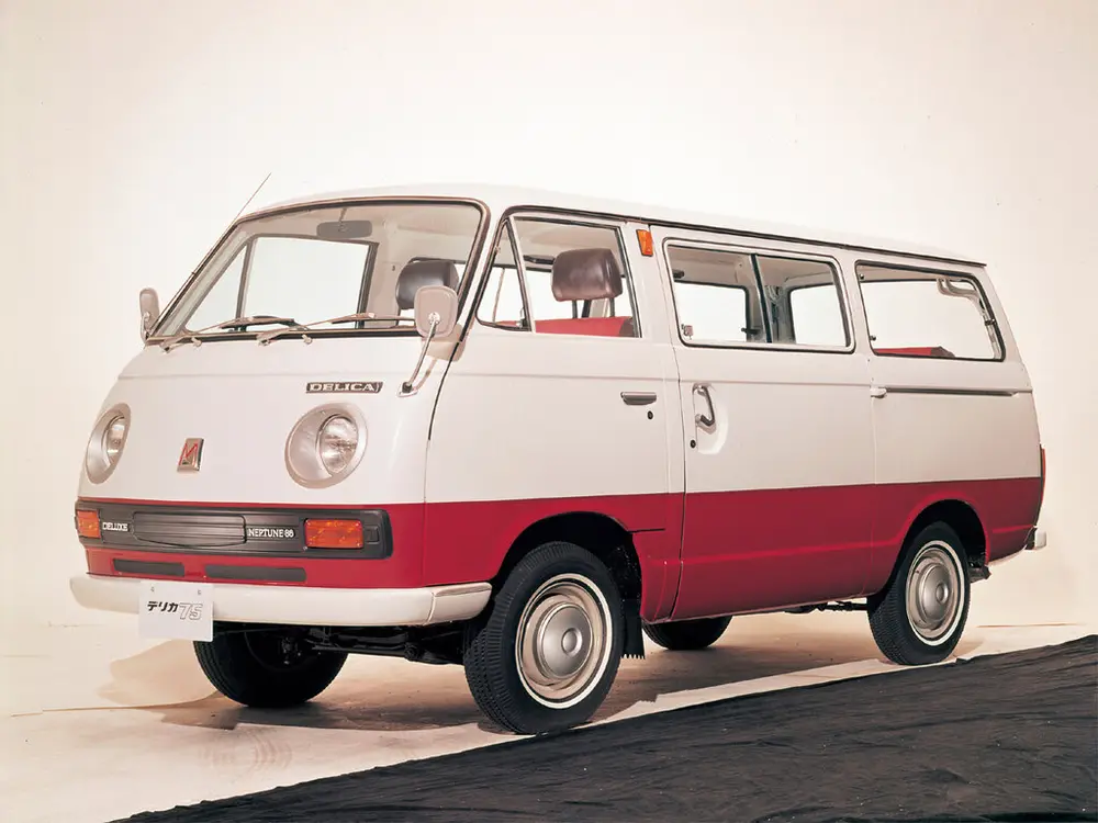 Mitsubishi Delica I РЕСТАЙЛИНГ