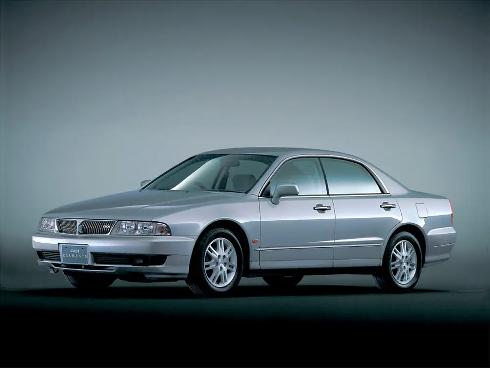 Mitsubishi Diamante