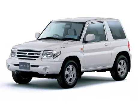 Pajero iO