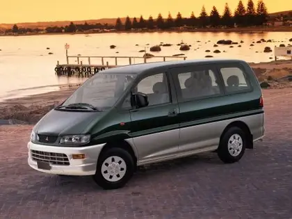 Mitsubishi Space Gear I
