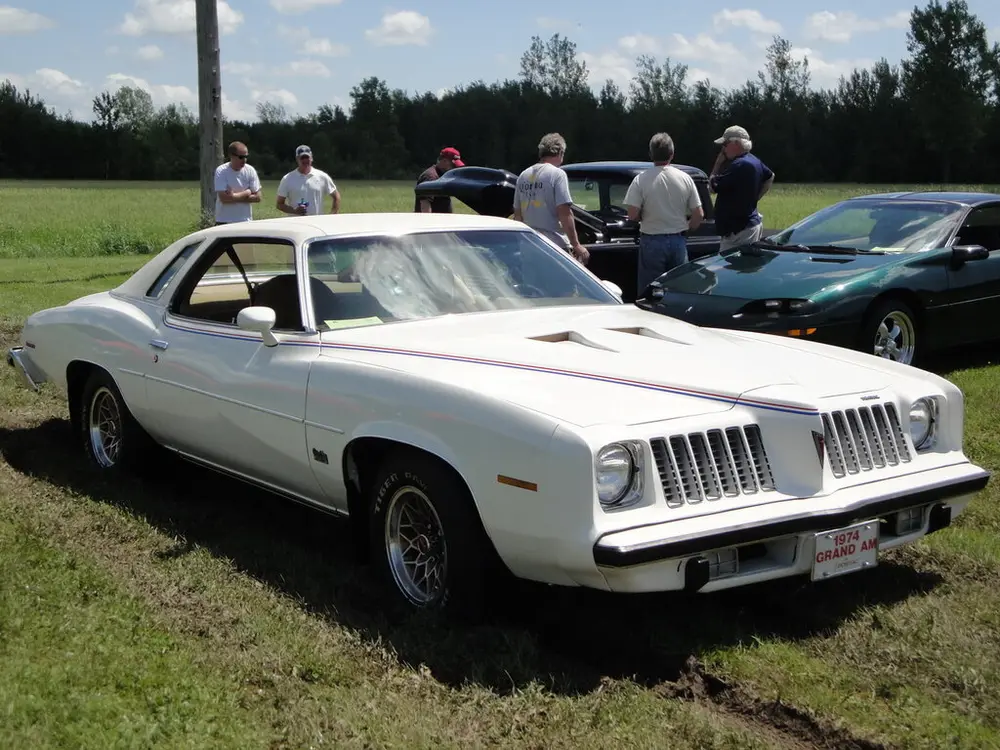 Pontiac Grand Am 1 ПОКОЛЕНИЕ (A-BODY) РЕСТАЙЛИНГ