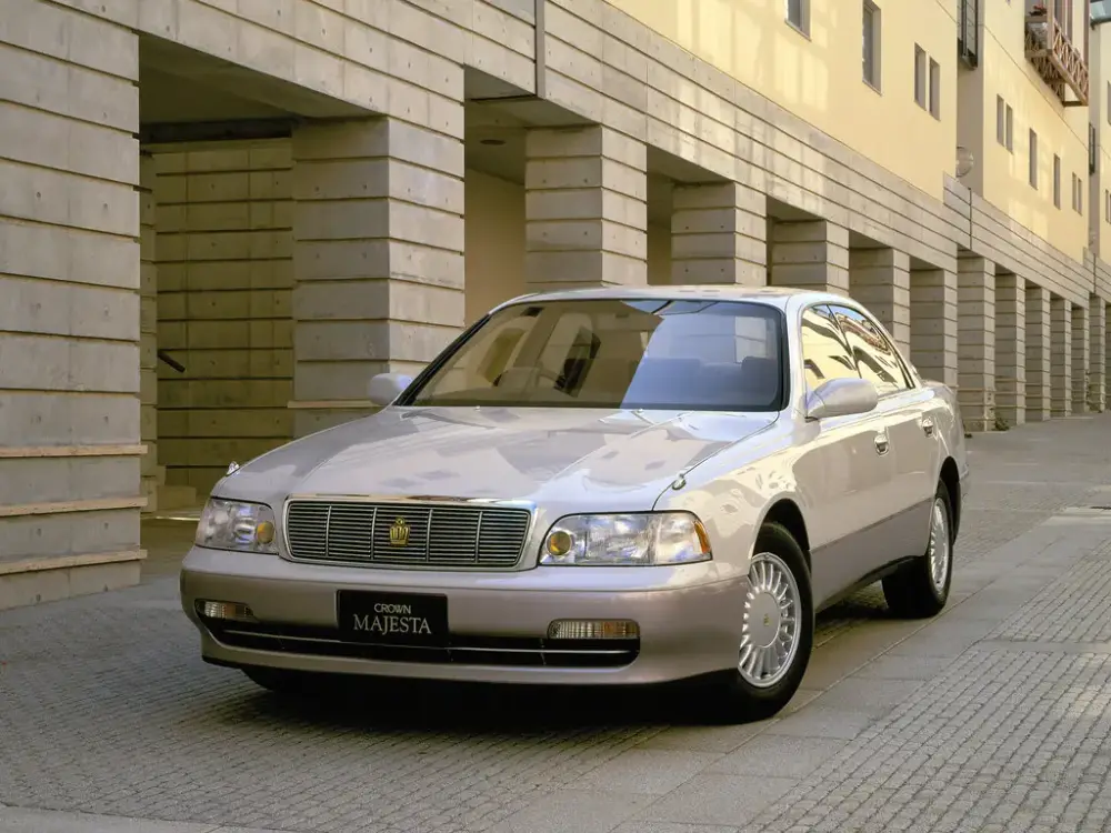 Toyota Crown Majesta S140 РЕСТАЙЛИНГ