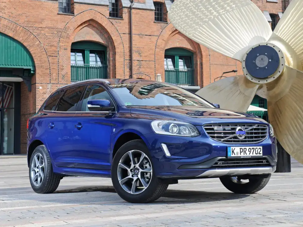 Volvo XC60 1 ПОКОЛЕНИЕ (P3) РЕСТАЙЛИНГ