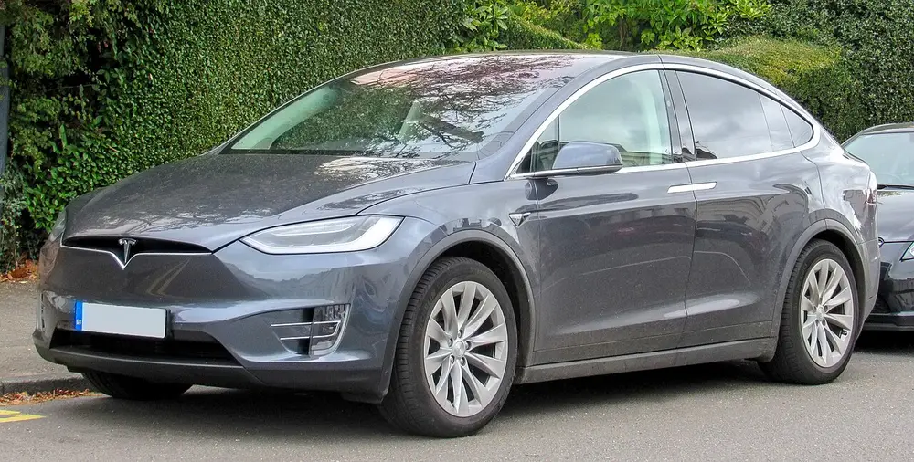Tesla Model X 1 ПОКОЛЕНИЕ (ДОРЕСТАЙЛИНГ)