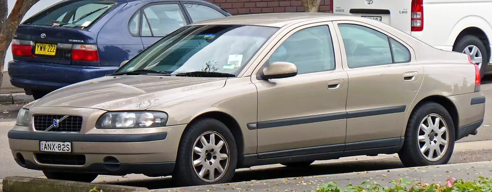 Volvo S60 1 ПОКОЛЕНИЕ (P24 / S60 I)