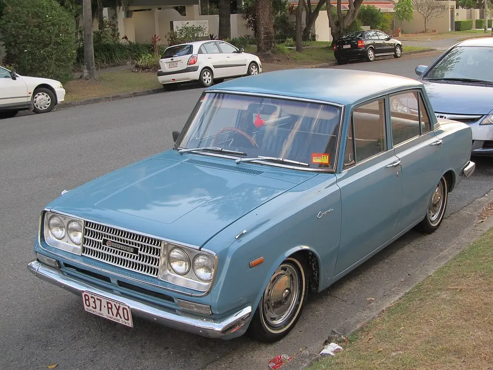 Toyota Corona 3 ПОКОЛЕНИЕ (T40/T50)