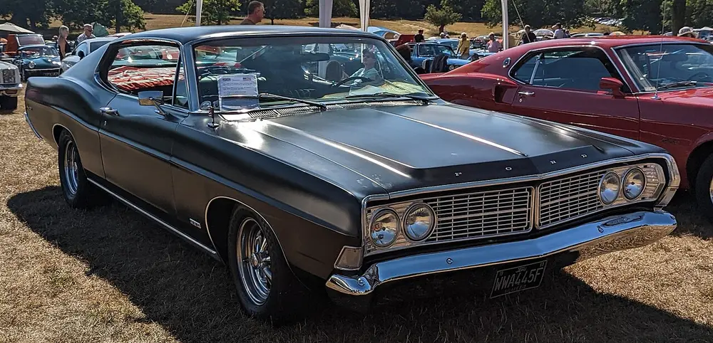 Ford Galaxie 3 ПОКОЛЕНИЕ РЕСТАЙЛИНГ