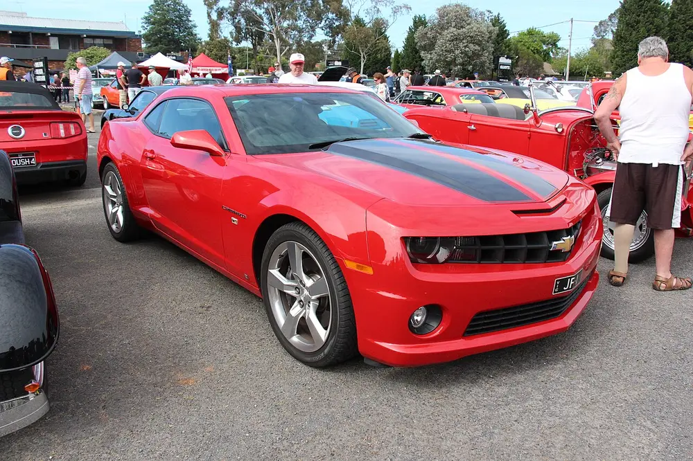 Chevrolet Camaro 5 ПОКОЛЕНИЕ