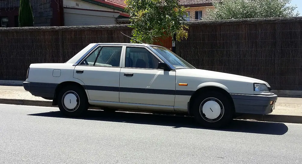 Nissan Skyline 7 ПОКОЛЕНИЕ (R31)
