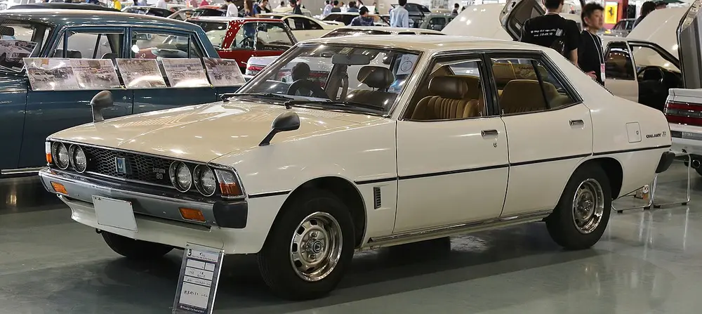 Mitsubishi Galant A130 РЕСТАЙЛИНГ (3 ПОКОЛЕНИЕ)
