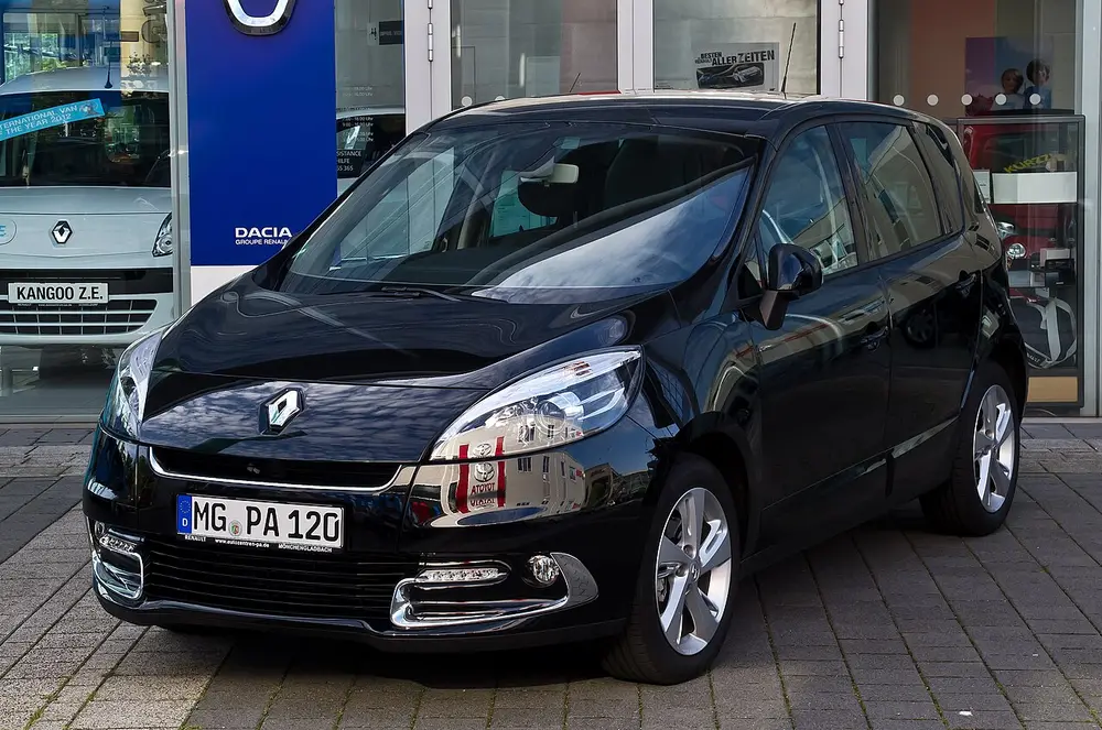 Renault Scenic 3 ПОКОЛЕНИЕ РЕСТАЙЛИНГ (1-Й, 2012)