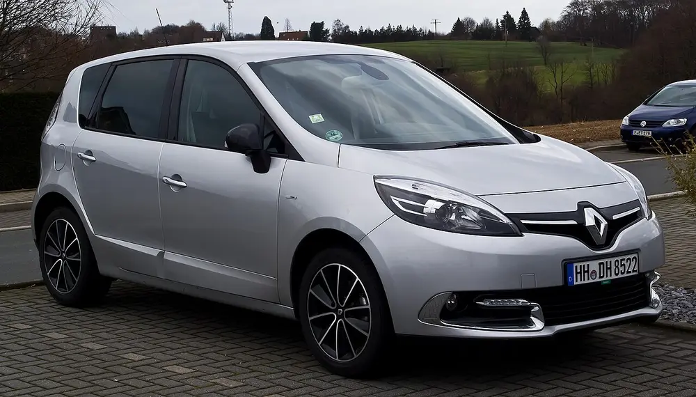 Renault Scenic 3 ПОКОЛЕНИЕ РЕСТАЙЛИНГ (2-Й, 2013)