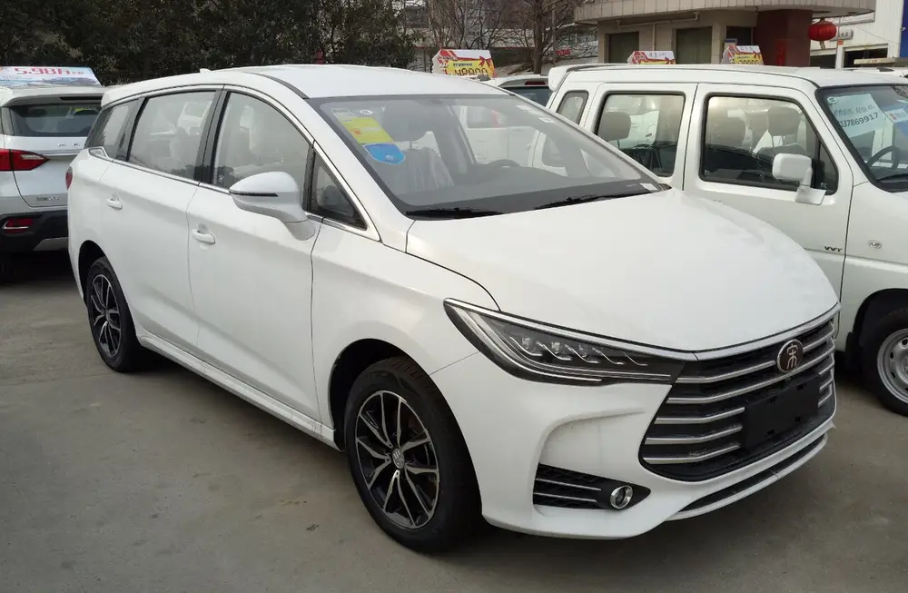 BYD Song Max 1 ПОКОЛЕНИЕ
