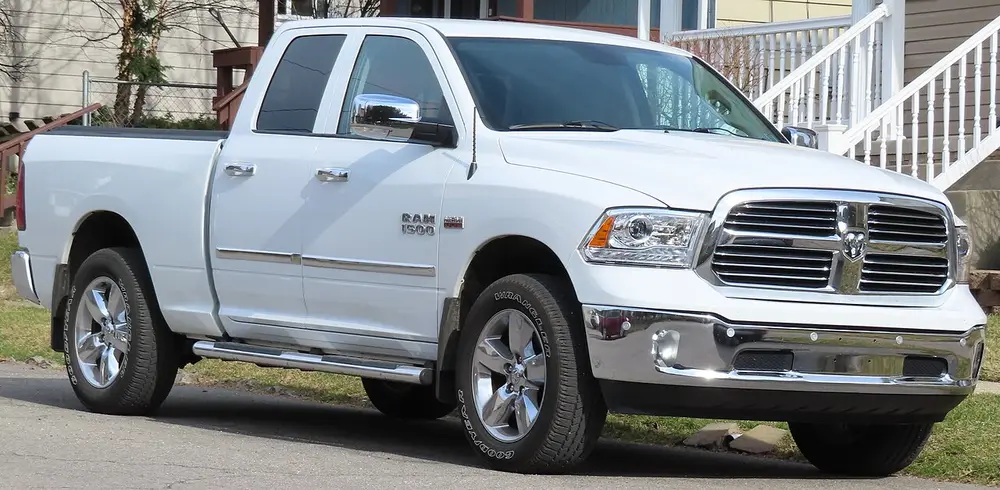 Dodge Ram 4 ПОКОЛЕНИЕ (DS) РЕСТАЙЛИНГ