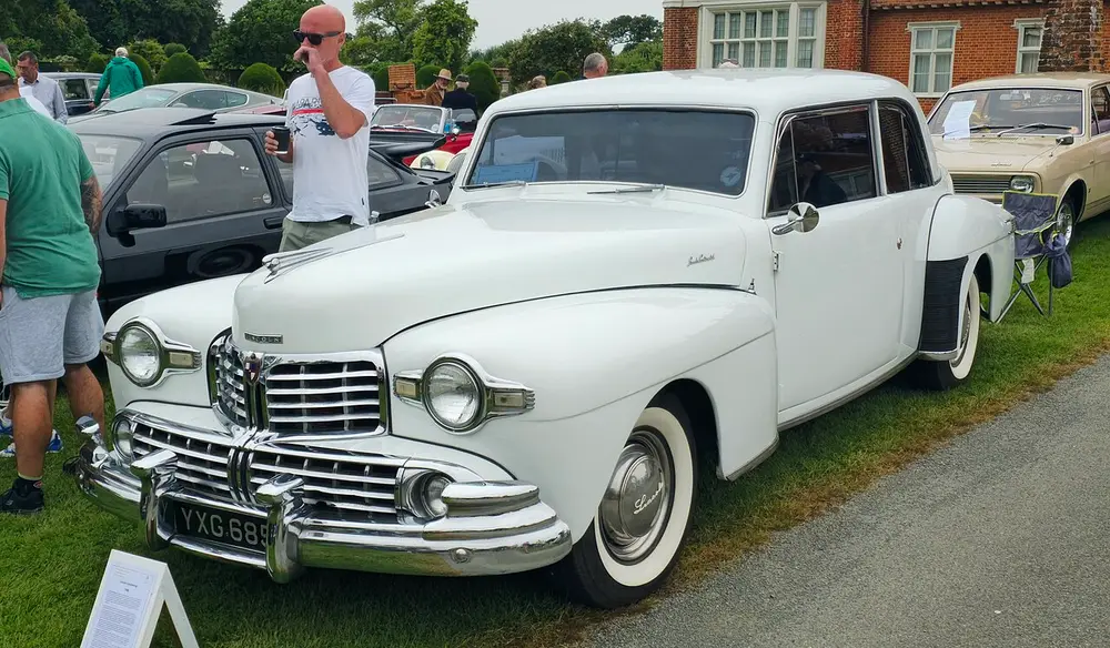Lincoln Continental 1 ПОКОЛЕНИЕ