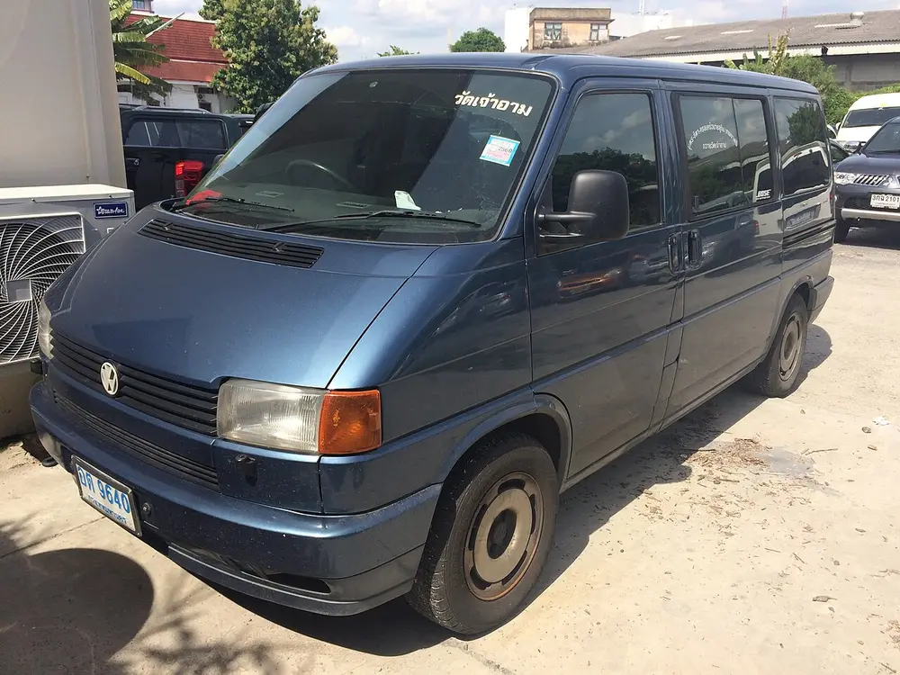 Volkswagen Caravelle T4 (КОРОТКИЙ ПЕРЕДОК)