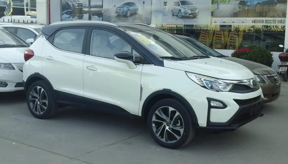 BYD Yuan 1 ПОКОЛЕНИЕ (S1 / YUAN)