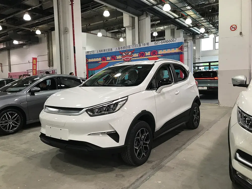 BYD Yuan 1 ПОКОЛЕНИЕ РЕСТАЙЛИНГ (DRAGON FACE / YUAN EV)