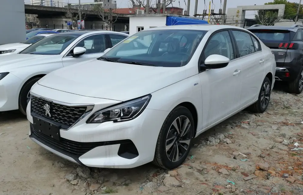 Peugeot 408 T9 РЕСТАЙЛИНГ (2018)