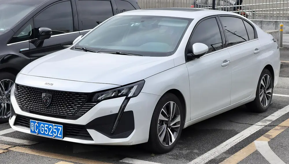 Peugeot 408 T9 РЕСТАЙЛИНГ (2022)