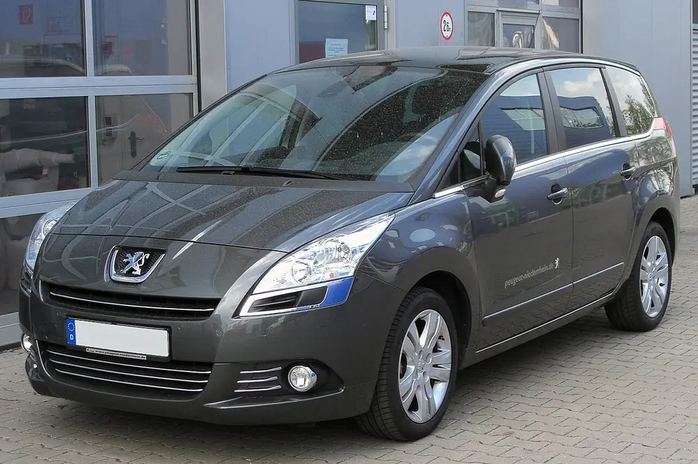 Peugeot 5008 T87 (1 ПОКОЛЕНИЕ, ДОРЕСТАЙЛ)