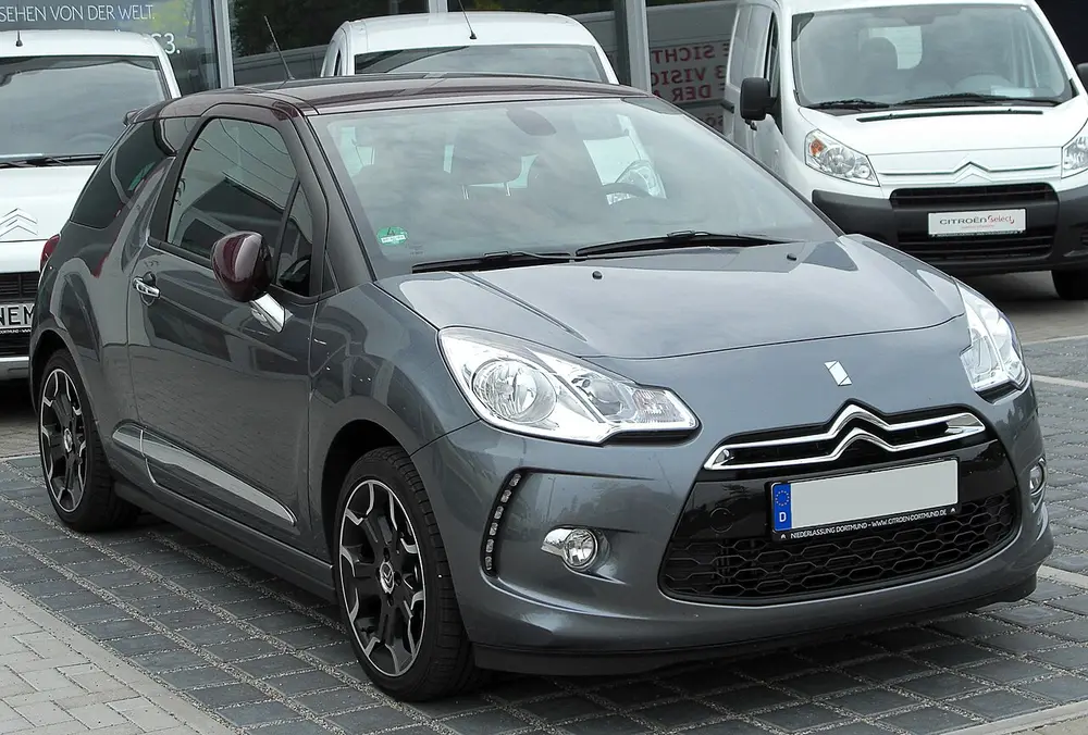 DS DS 3 1 ПОКОЛЕНИЕ (CITROËN DS3)