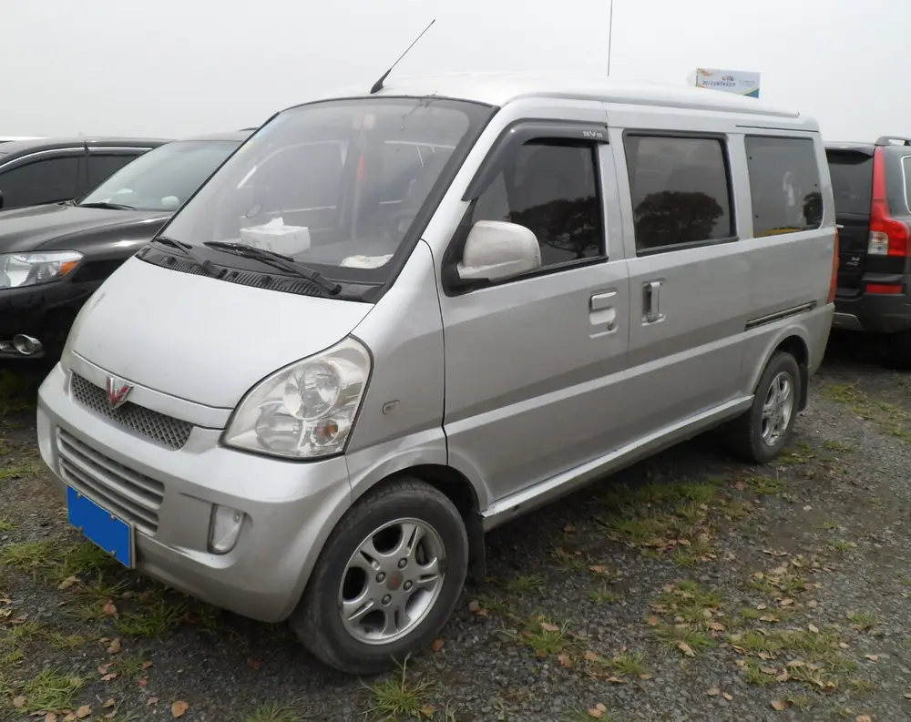 Wuling Rongguang N300 (1 ПОКОЛЕНИЕ)