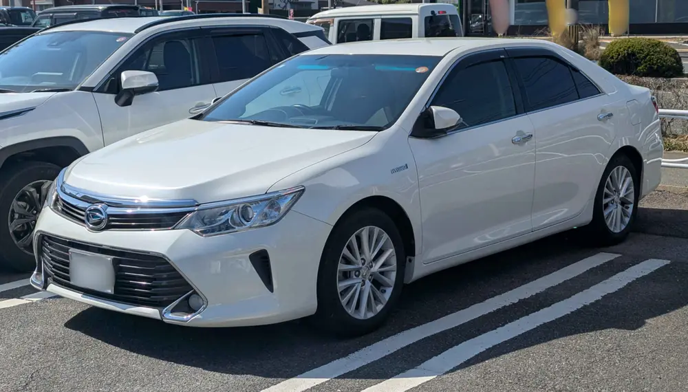 Daihatsu Altis AVV50N РЕСТАЙЛИНГ (4 ПОКОЛЕНИЕ)