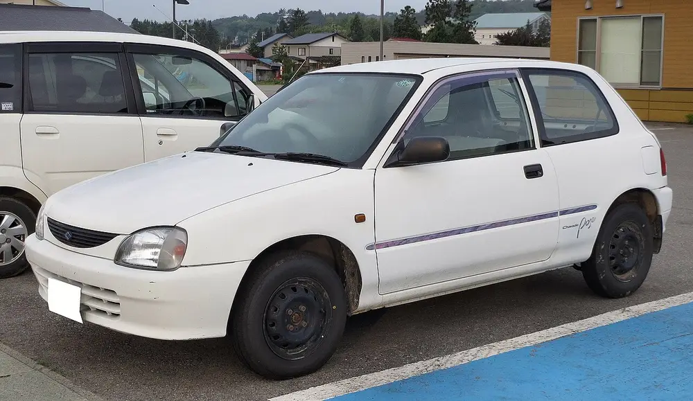 Daihatsu Charade 4 ПОКОЛЕНИЕ РЕСТАЙЛИНГ (G200)
