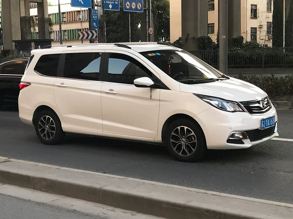 Oshan A600 1 ПОКОЛЕНИЕ РЕСТАЙЛИНГ (OSHAN A600)