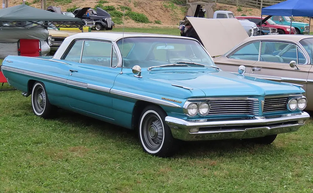 Pontiac Bonneville 3 ПОКОЛЕНИЕ