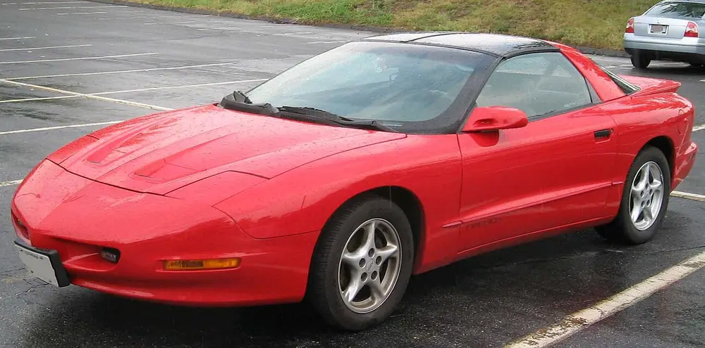 Pontiac Firebird 4 ПОКОЛЕНИЕ