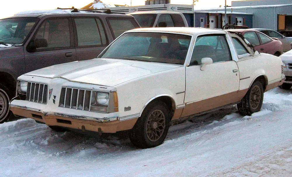 Pontiac Grand Am 2 ПОКОЛЕНИЕ (A-BODY DOWNSIZED)