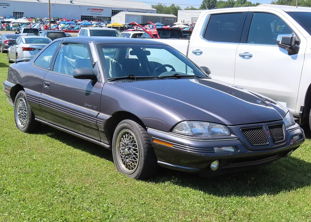 Pontiac Grand Am 4 ПОКОЛЕНИЕ (N-BODY)