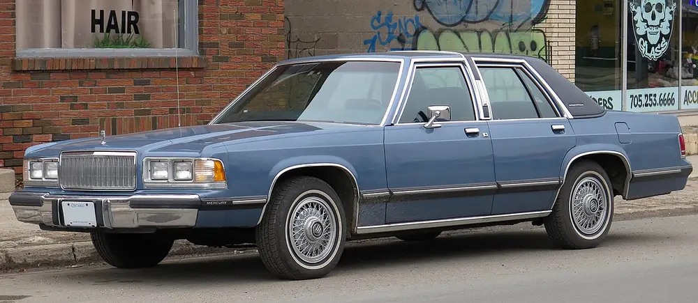 Mercury Grand Marquis 1 ПОКОЛЕНИЕ РЕСТАЙЛИНГ