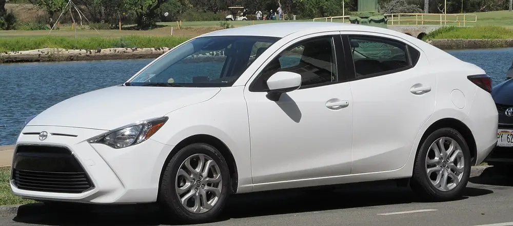 Scion iA DJ (1 ПОКОЛЕНИЕ)