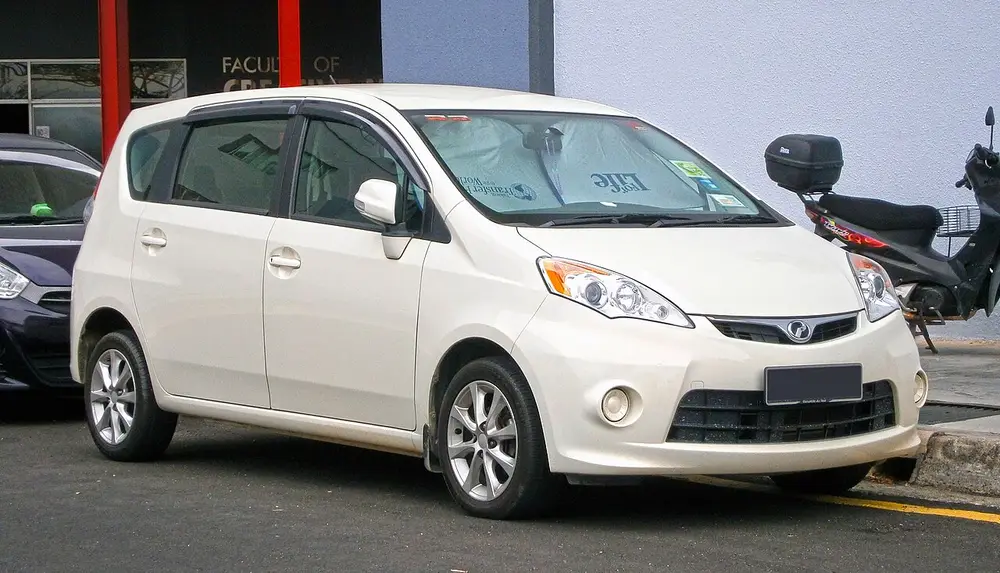 Perodua Alza M500 (1 ПОКОЛЕНИЕ)