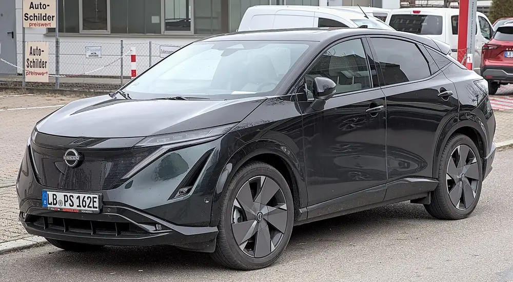 Nissan Ariya 1 ПОКОЛЕНИЕ (FE0)