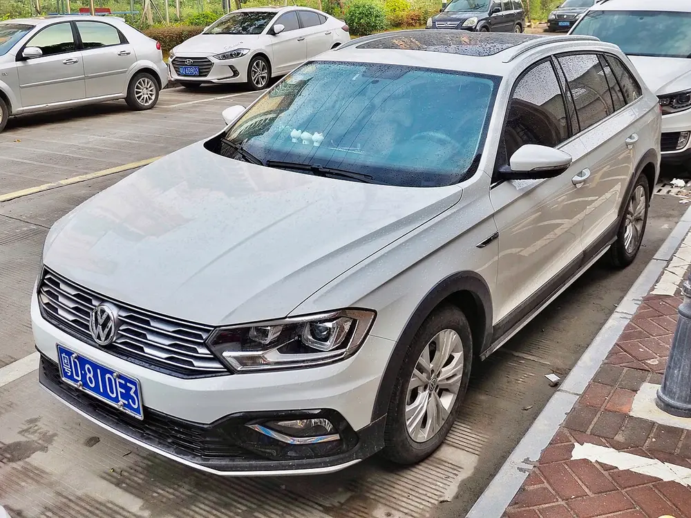 Volkswagen C-Trek 1 ПОКОЛЕНИЕ (ДОРЕСТАЙЛИНГ)