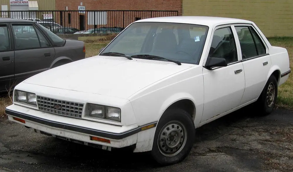 Chevrolet Cavalier 1 ПОКОЛЕНИЕ (J-BODY)