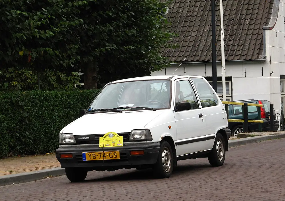 Suzuki Alto CL/CM11 (3 ПОКОЛЕНИЕ)