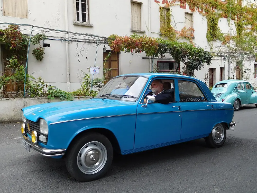 Peugeot 204 ЕДИНСТВЕННОЕ ПОКОЛЕНИЕ