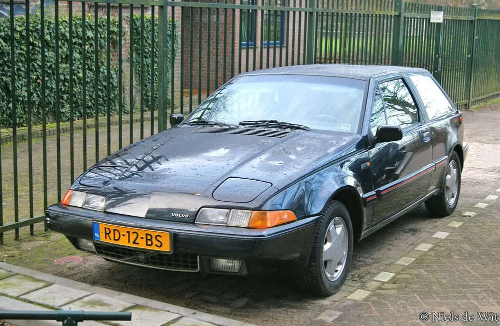 Volvo 480 I ПОКОЛЕНИЕ (480 ES/TURBO/S/GT)